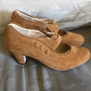 Chase + Chloe Mary Jane heel